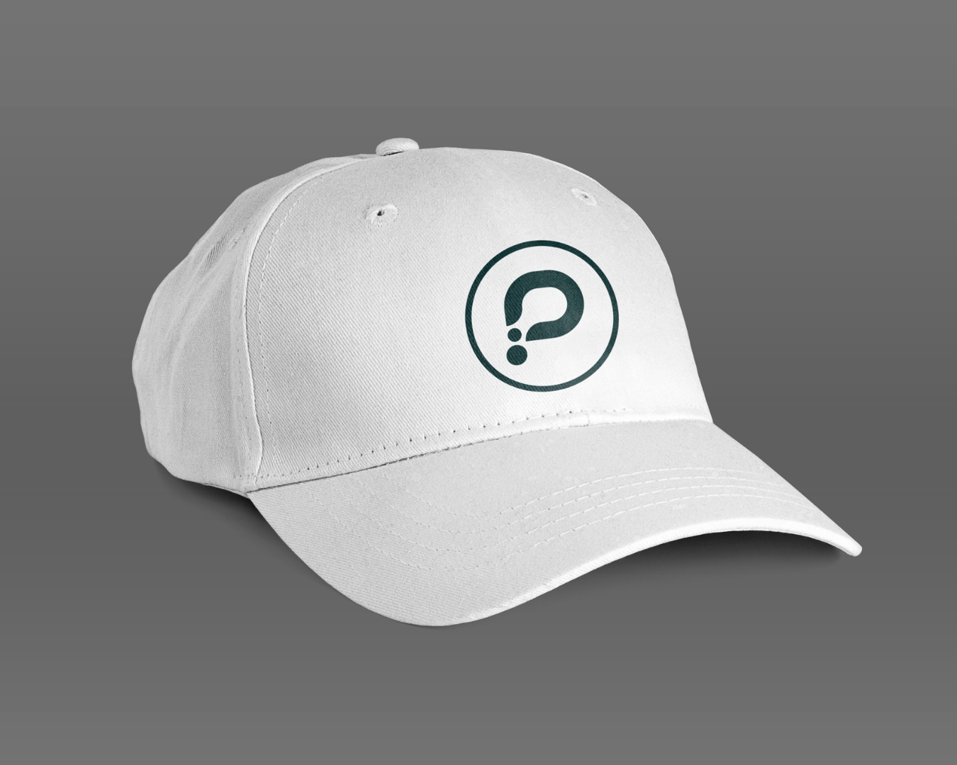 Logo Progressing aplicacion sobre gorra